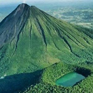 Extreme Arenal and Cerro Chato Volcano Hike in La Fortuna