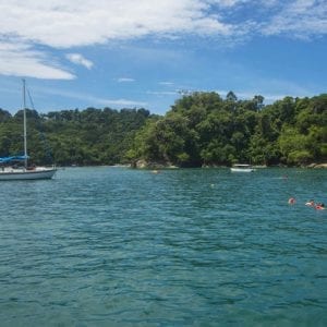 Manuel Antonio Sailing Tour with Lunch and Open Bar