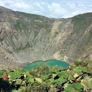 Iraz? Volcano, Orosi Valley, and Lankester Gardens Combo Tour from San Jose