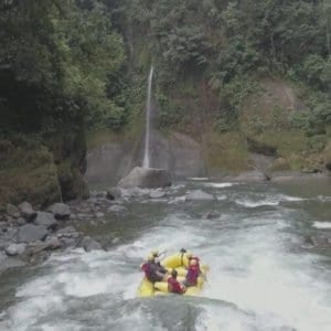 Pacuare River Rafting (Class III-IV) 3-day adventure