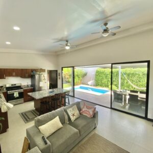 Walk to Town, 3 bedroom, 2 bath Uvita Luxury Villa!