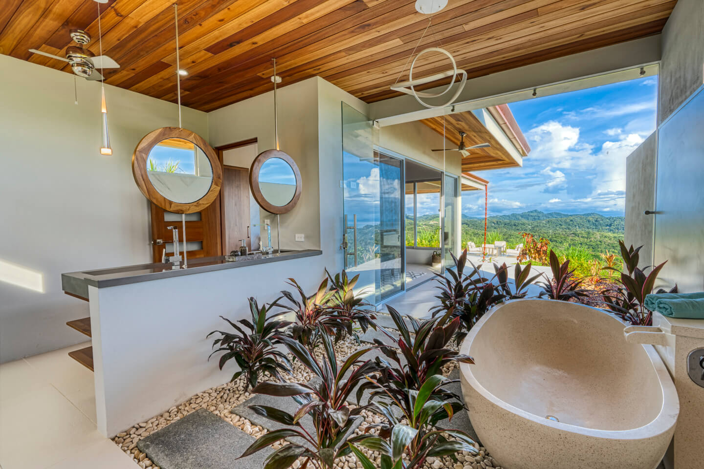 Casa Sea La Vie with Outstanding Ocean Views - Image 8