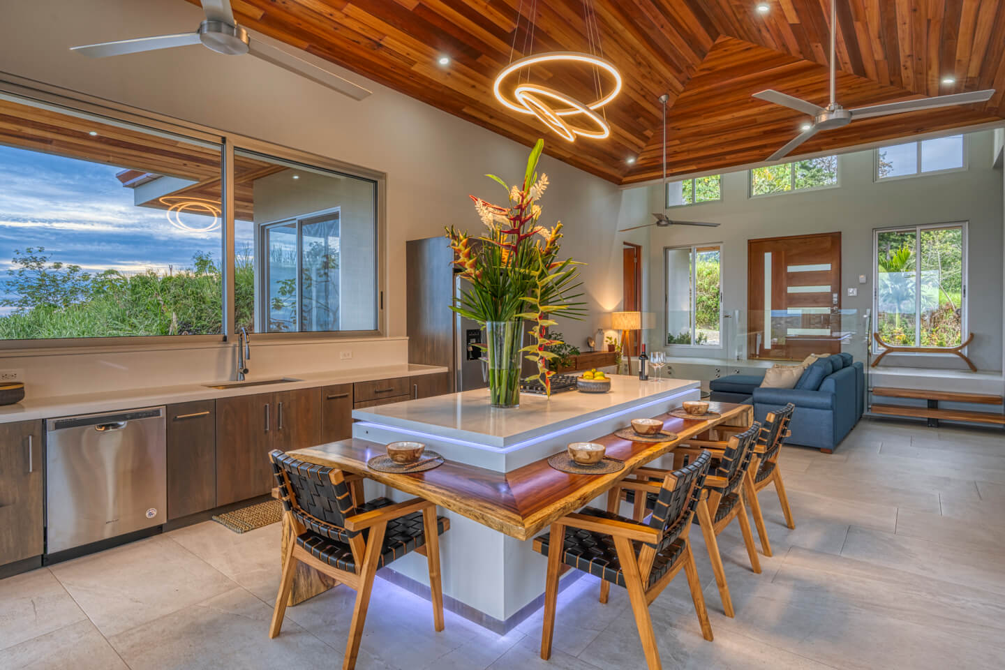 Casa Sea La Vie with Outstanding Ocean Views - Image 34