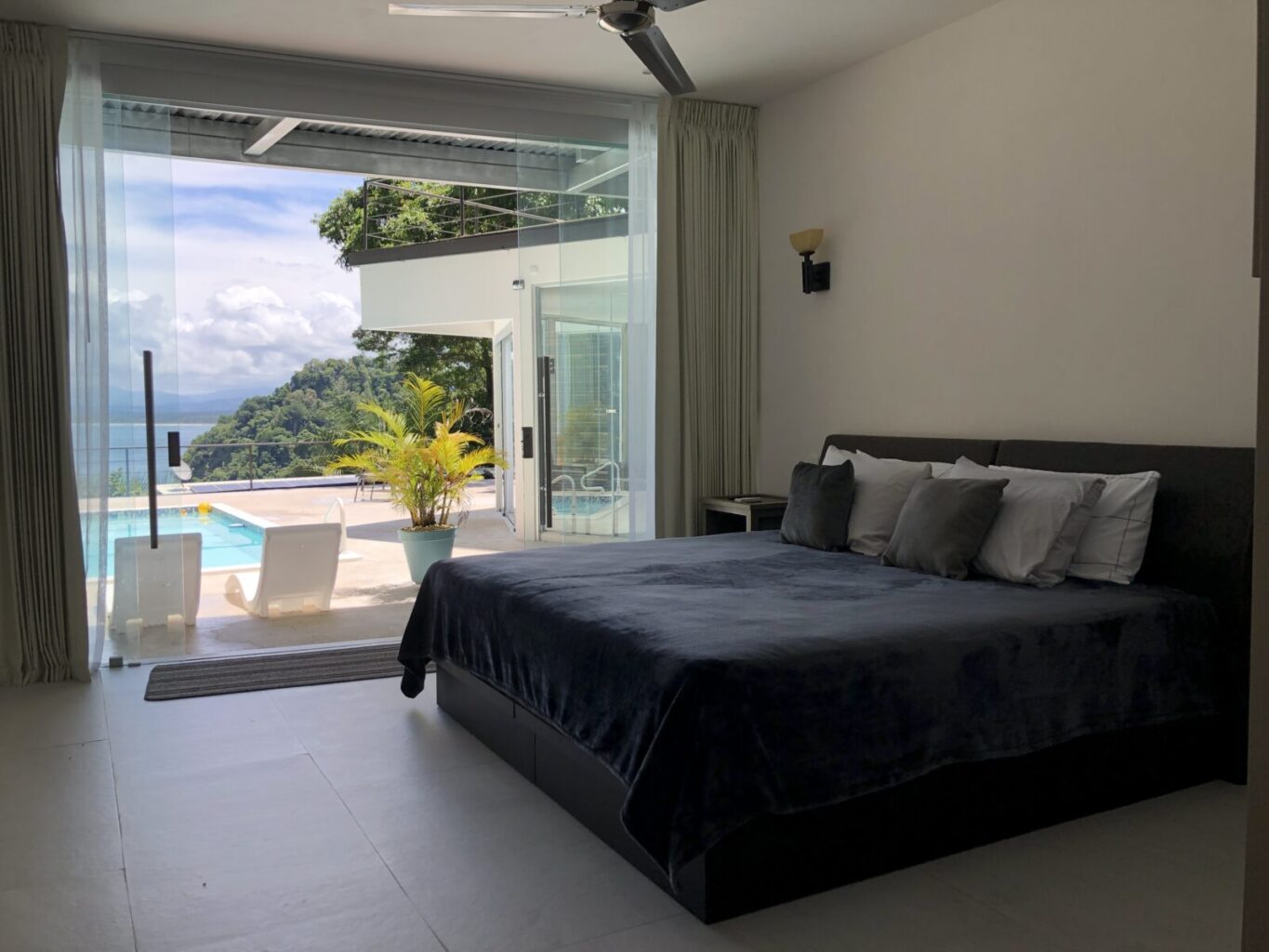 Pool | Ocean View