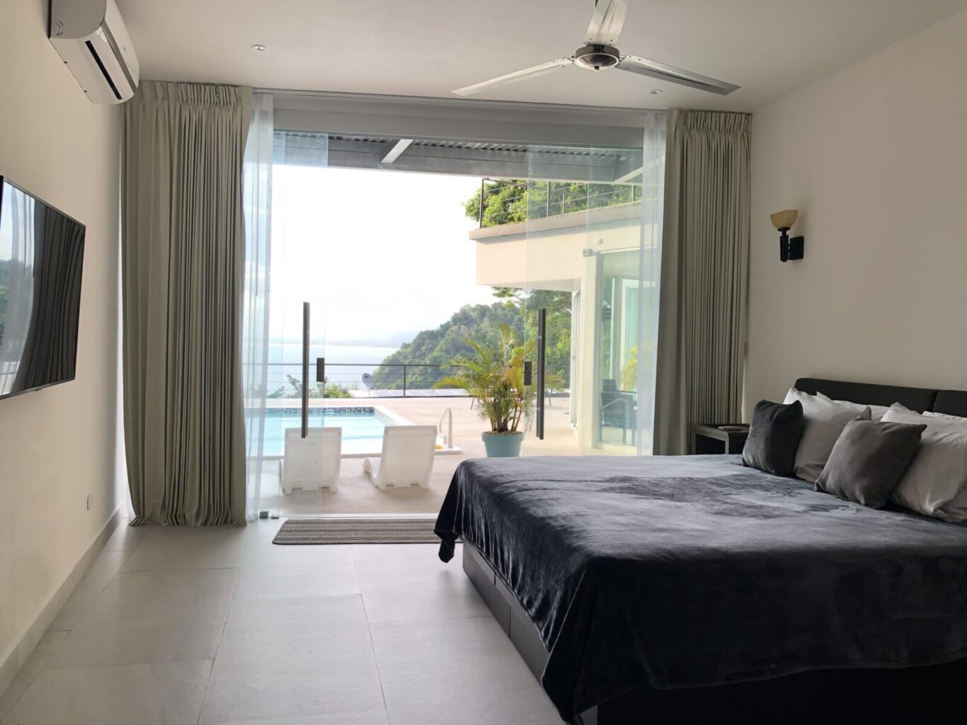 Pool | Ocean View - Image 3